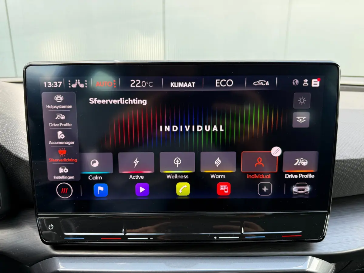 1.4 e-Hybrid PHEV 245pk VZ * Navigatiesysteem * AUTOMAAT * Stoelverwarming * Virtual Cockpit *