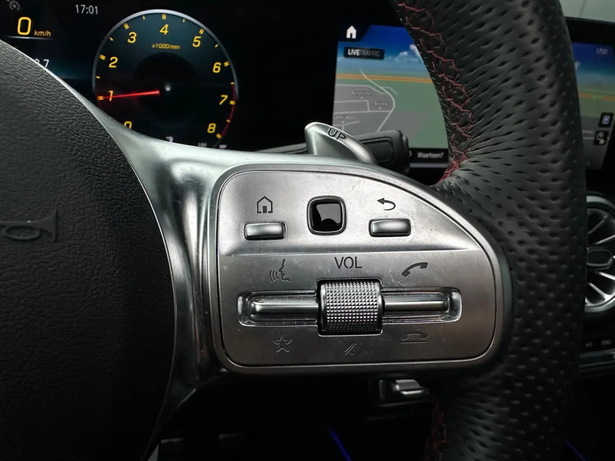 AMG 35 4MATIC FULL PANO|LAGE KMSTAND|LEDER|SPORTVELGEN