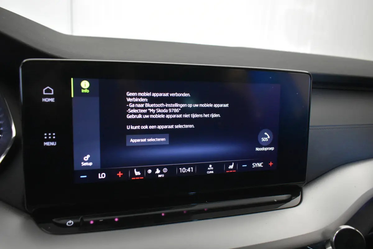 1.0 e-TSI Sportline Virtual Schaalstoelen CarPlay Stoel/stuur verw