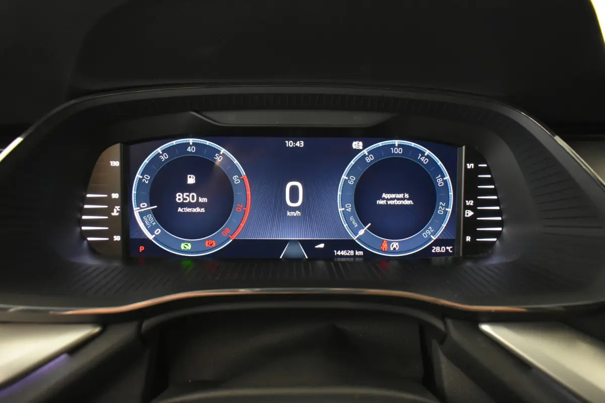 1.0 e-TSI Sportline Virtual Schaalstoelen CarPlay Stoel/stuur verw