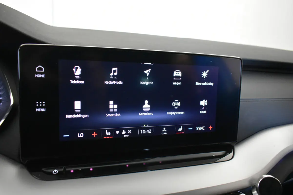 1.0 e-TSI Sportline Virtual Schaalstoelen CarPlay Stoel/stuur verw