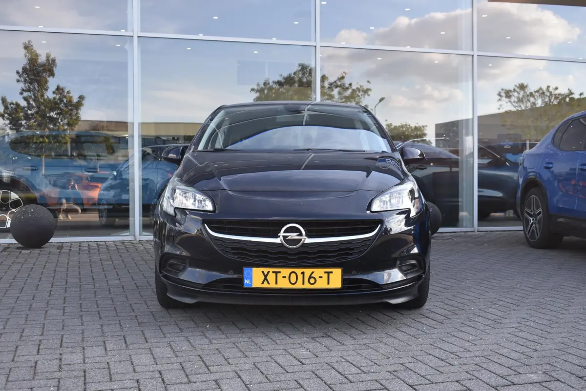 1.0 Turbo 120 Jaar Edition | Cruise Control | Airco | Trekhaak | Achteruitrijcamera |
