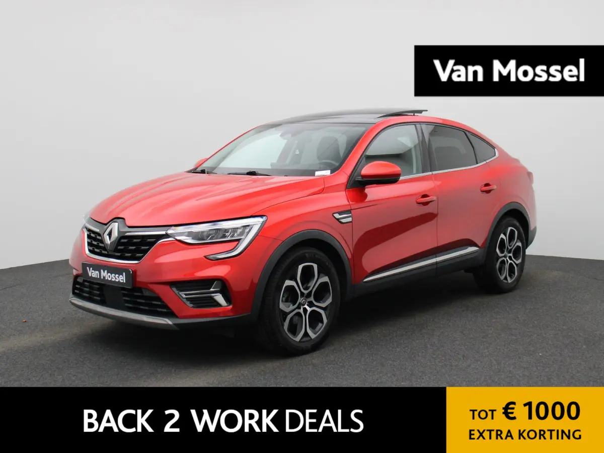 E-TECH Hybrid Techno | Automaat | Apple Carplay / Android Auto | Panoramadak | Achteruitrijcamera | Parkeersensoren |