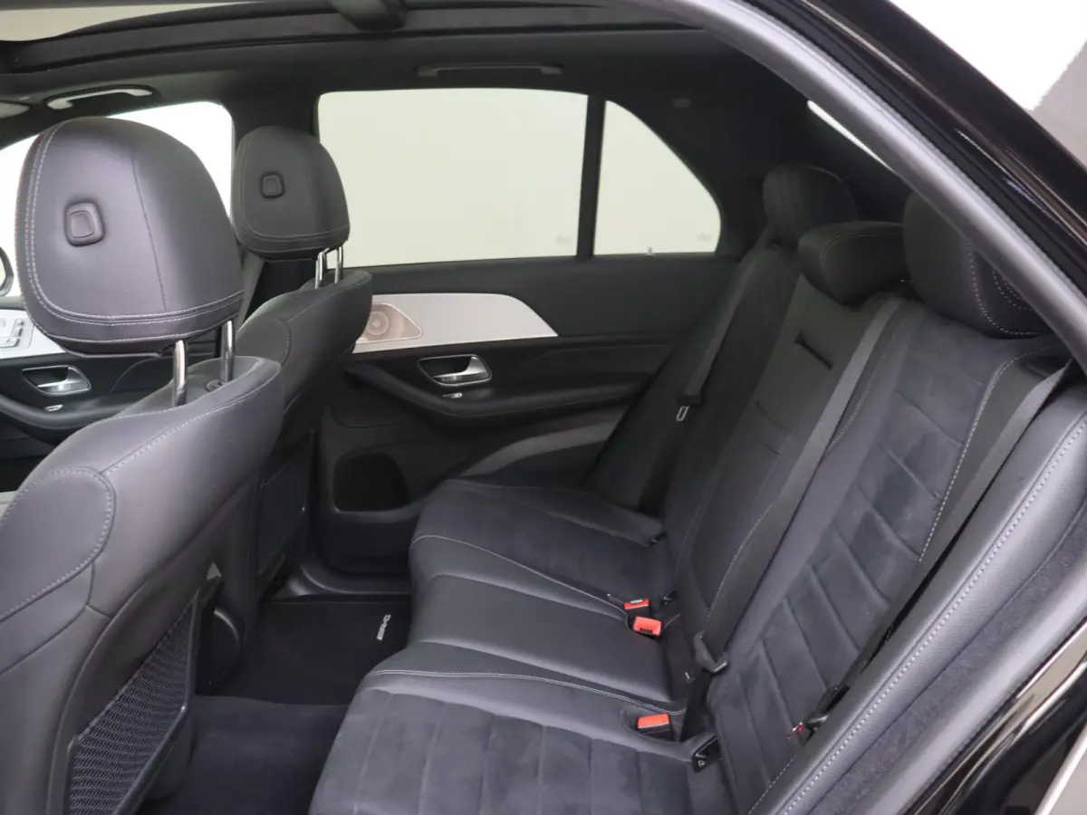 400 e 4MATIC AMG Line / Panoramadak/ Night/ 21 inch/ Burmester/ El. Trekhaak
