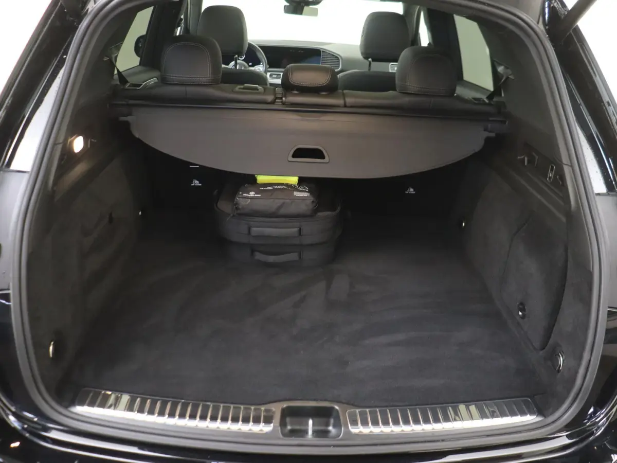 400 e 4MATIC AMG Line / Panoramadak/ Night/ 21 inch/ Burmester/ El. Trekhaak