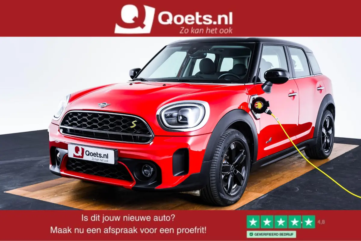 Cooper ALL4 Cruise Control - Stoelverwarming voor - Multifunctioneel stuurwiel - Elektrisch inklapbare buitenspiegels - Comfort acces - Achteruitrijcamera - Head up -