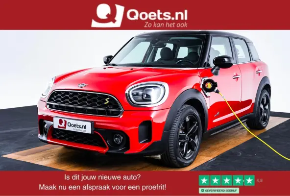 Cooper ALL4 Cruise Control - Stoelverwarming voor - Multifunctioneel stuurwiel - Elektrisch inklapbare buitenspiegels - Comfort acces - Achteruitrijcamera - Head up -
