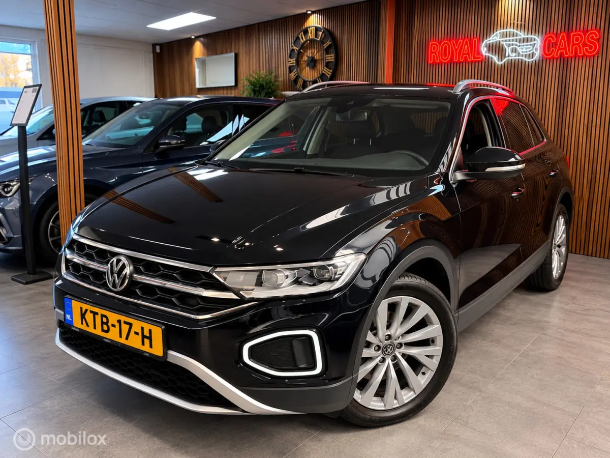 1.5 TSI MOVE Edition|Camera|Carplay|IQ Light