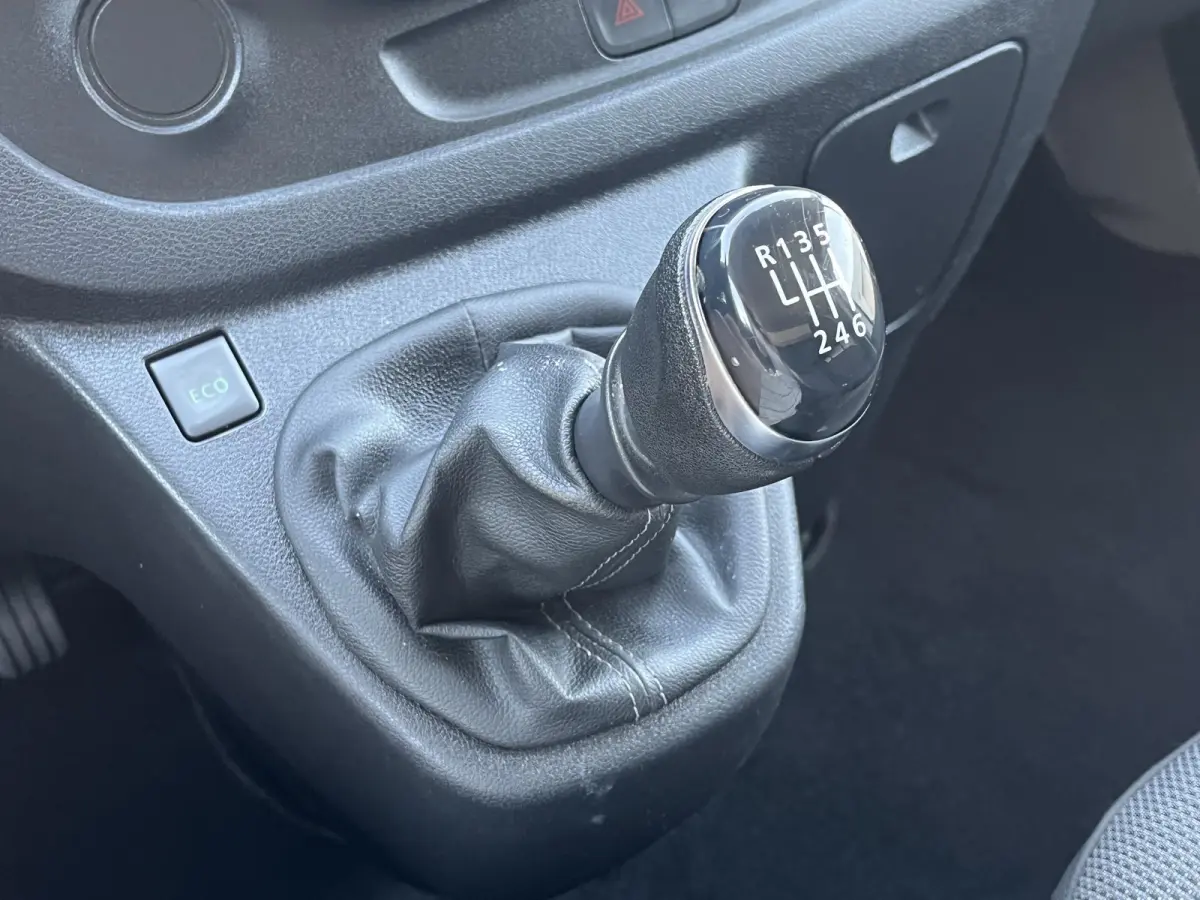 L2H1*CARPLAY*FULL-LED*3-PERS*HAAK*CRUISE*A/C*NAVI*