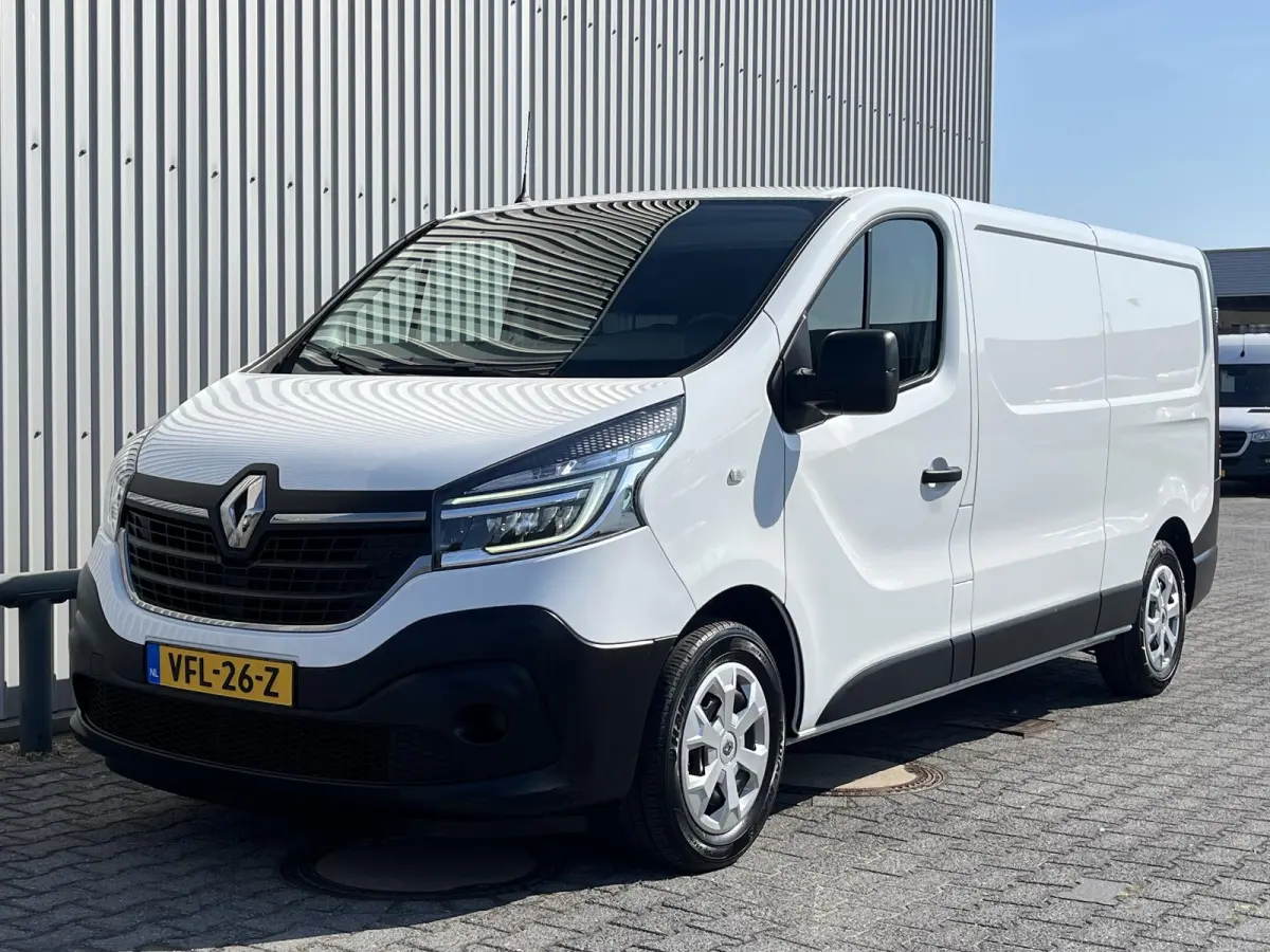 L2H1*CARPLAY*FULL-LED*3-PERS*HAAK*CRUISE*A/C*NAVI*