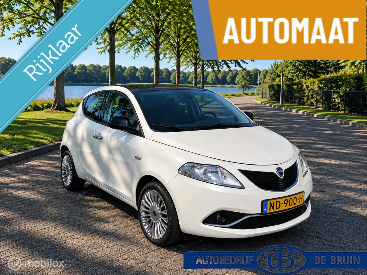 Lancia Ypsilon 2016 Benzine Automatisch leasen
