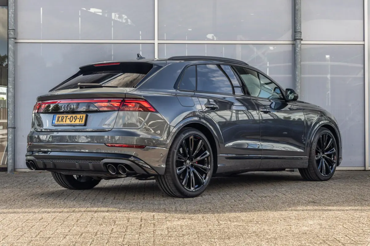 60 TFSIe 489pk PHEV Quattro Pro Line S Competition | Panoramadak | 4WS | B & O Advanced  | Massage + Ventilatie | Laser-LED | Audi Sport Stiksel |