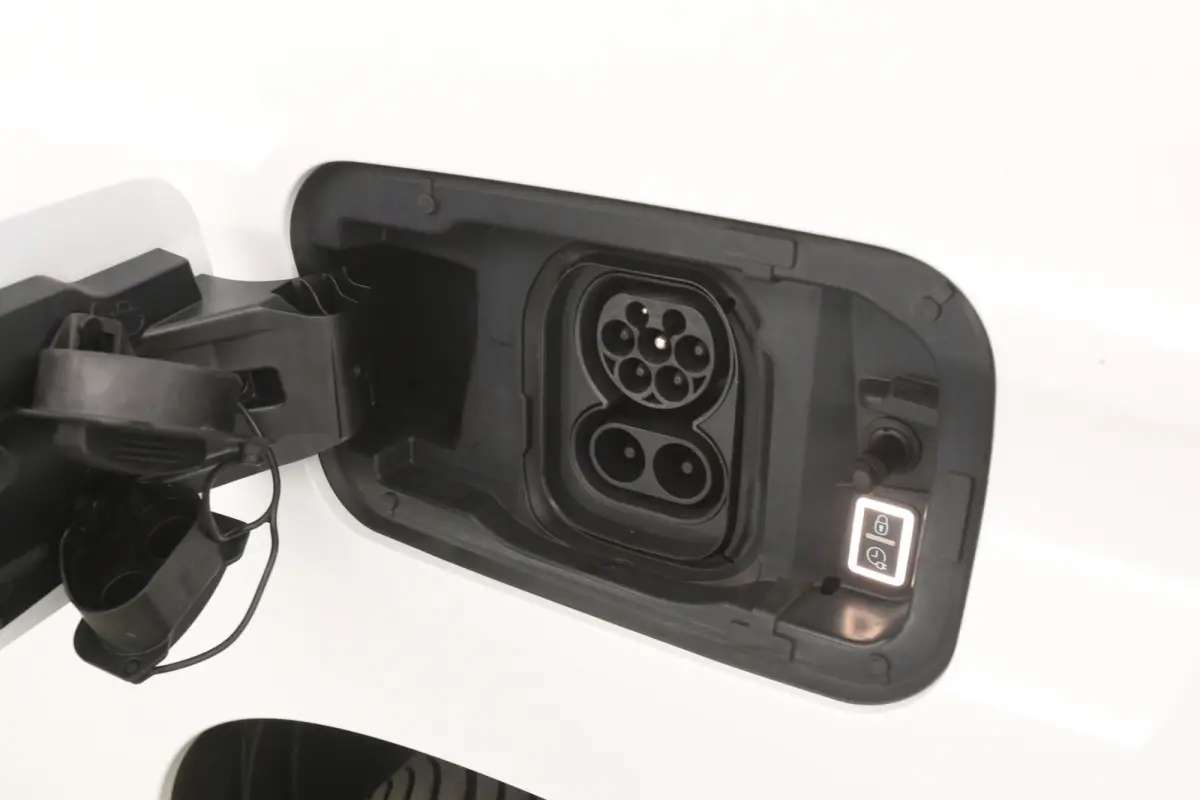 50 kWh L2 | Snelladen | SOH 98% | Airco | Cruise | Carplay | Navi | Trekhaak | Parkeersens.