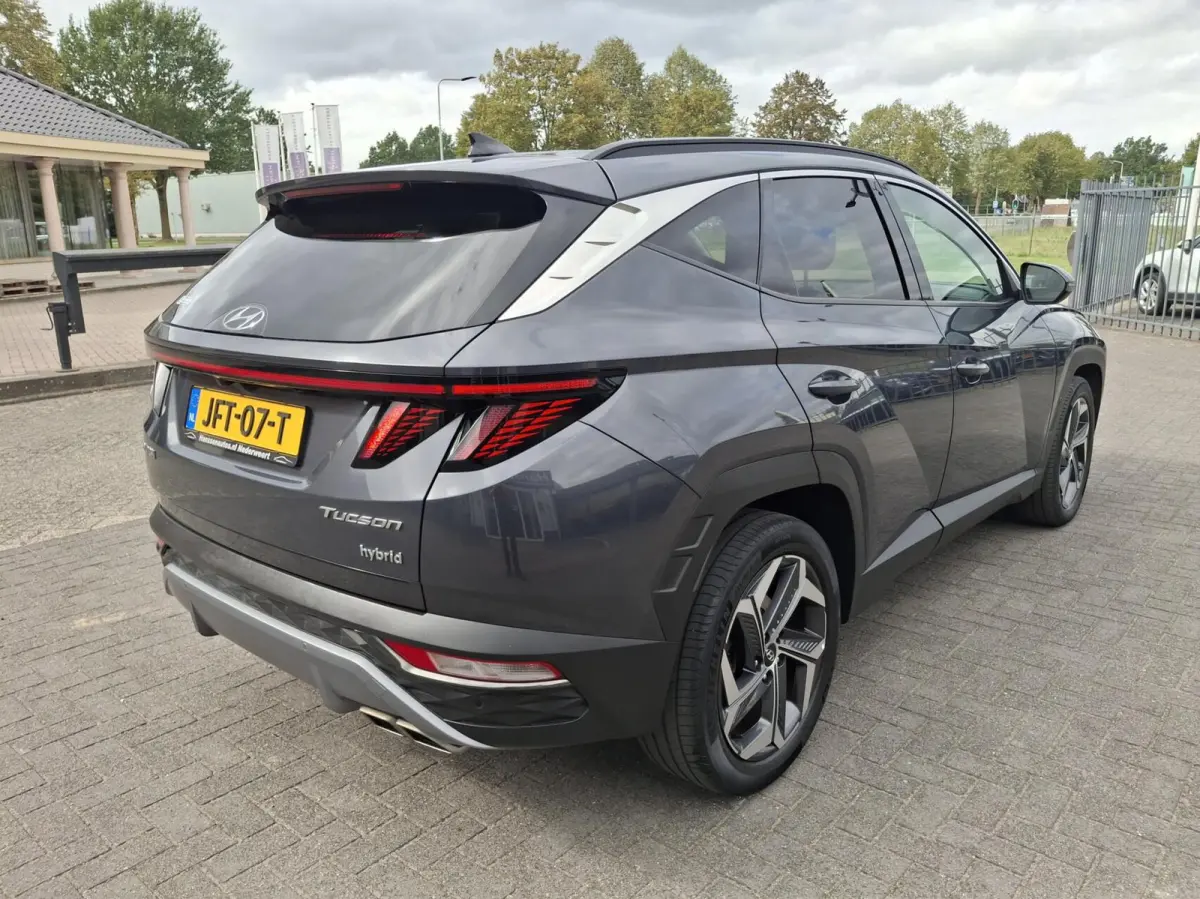 1.6 T-GDI HEV Premium leder camera navi carplay