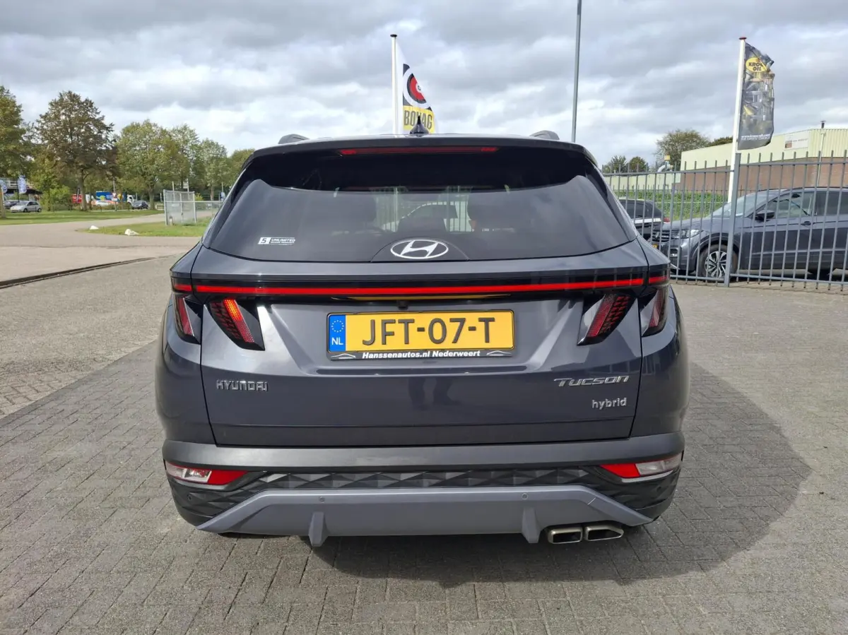 1.6 T-GDI HEV Premium leder camera navi carplay