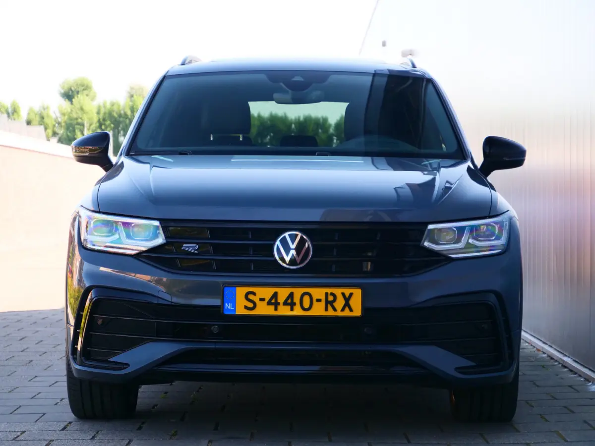 1.4 TSI eHybrid R-Line Business+ 245 Pk Automaat Navi / DAB / Apple Carplay / Camera / Stoelverwarming