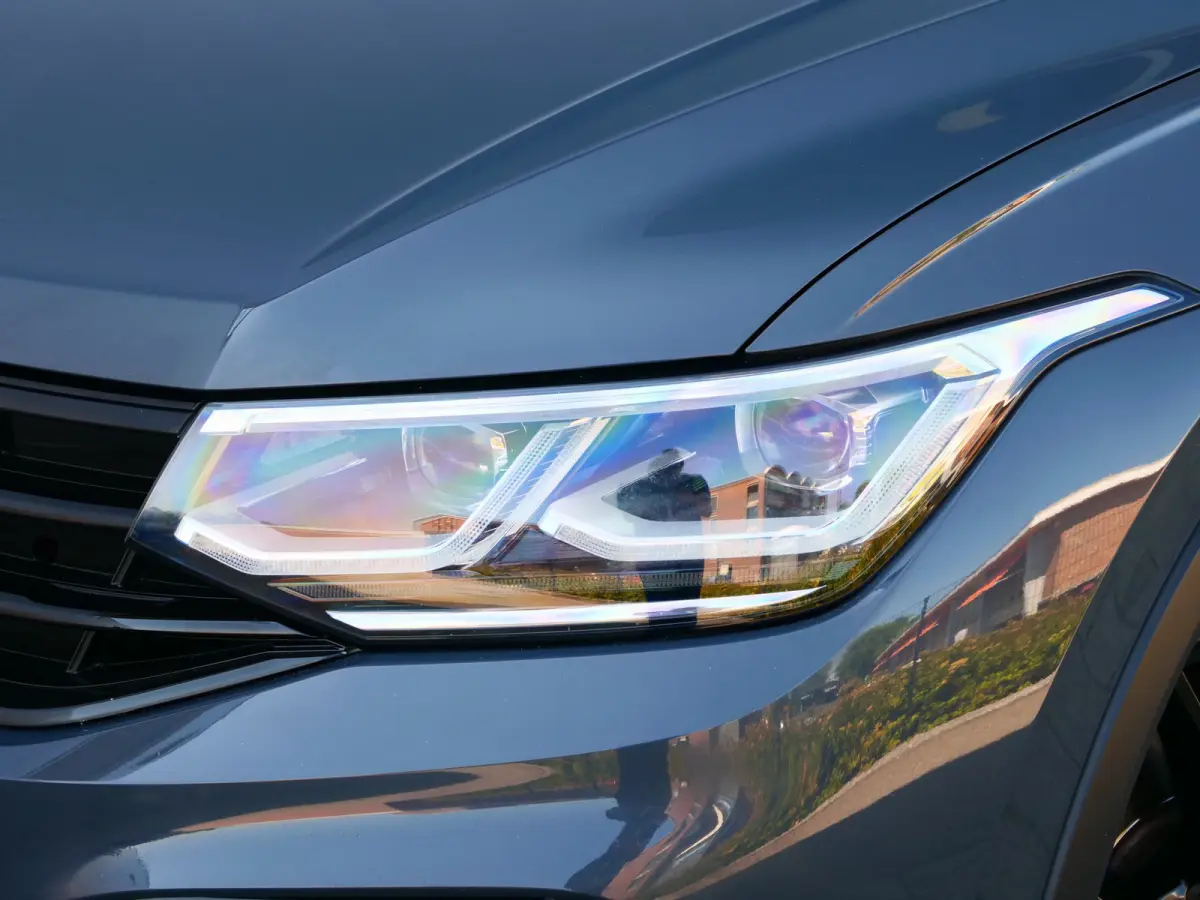 1.4 TSI eHybrid R-Line Business+ 245 Pk Automaat Navi / DAB / Apple Carplay / Camera / Stoelverwarming