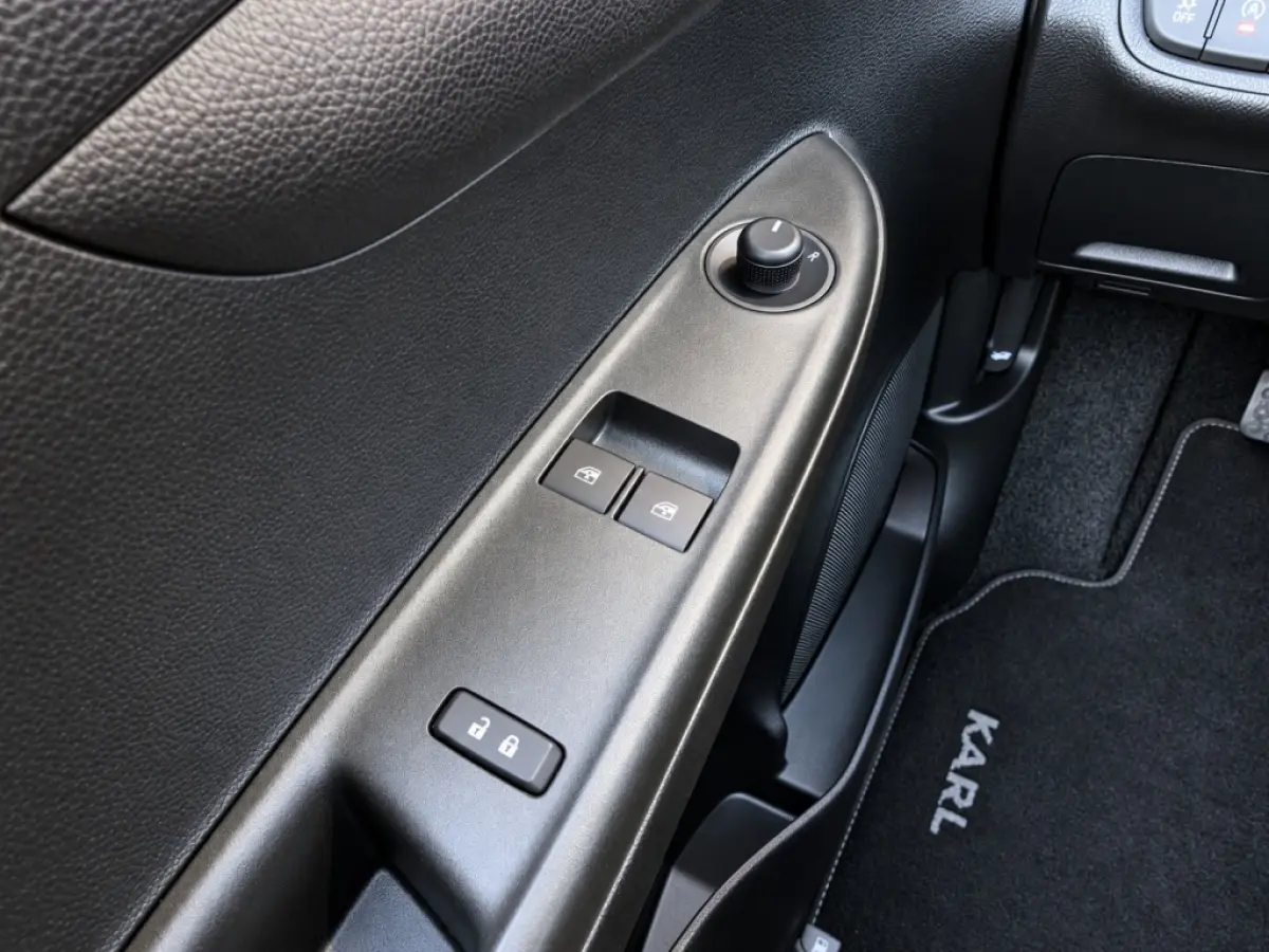 1.0 Online Edition | 1ste eigenaar | Carplay/Android Auto | Cruise Control | Airco | Stuurbediening | Unieke KM Stand