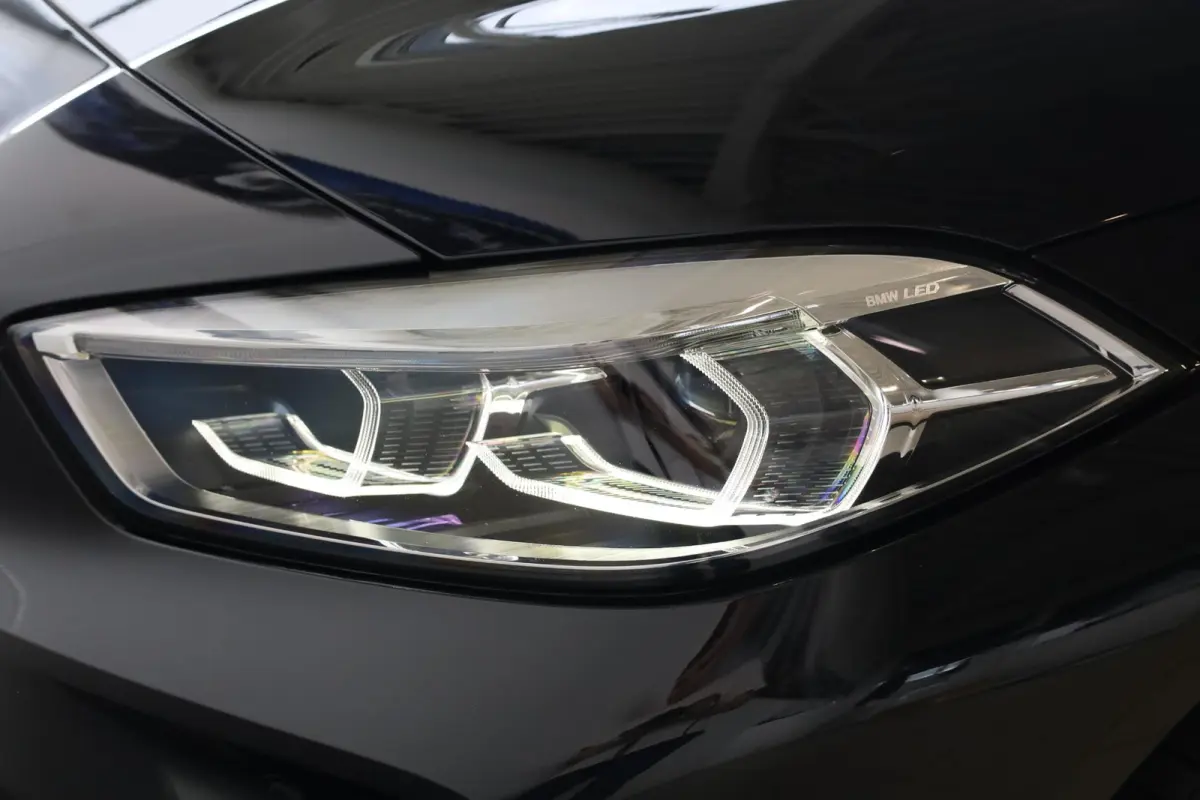 118i M Sport | Panoramadak Elektrisch | Getint Glas