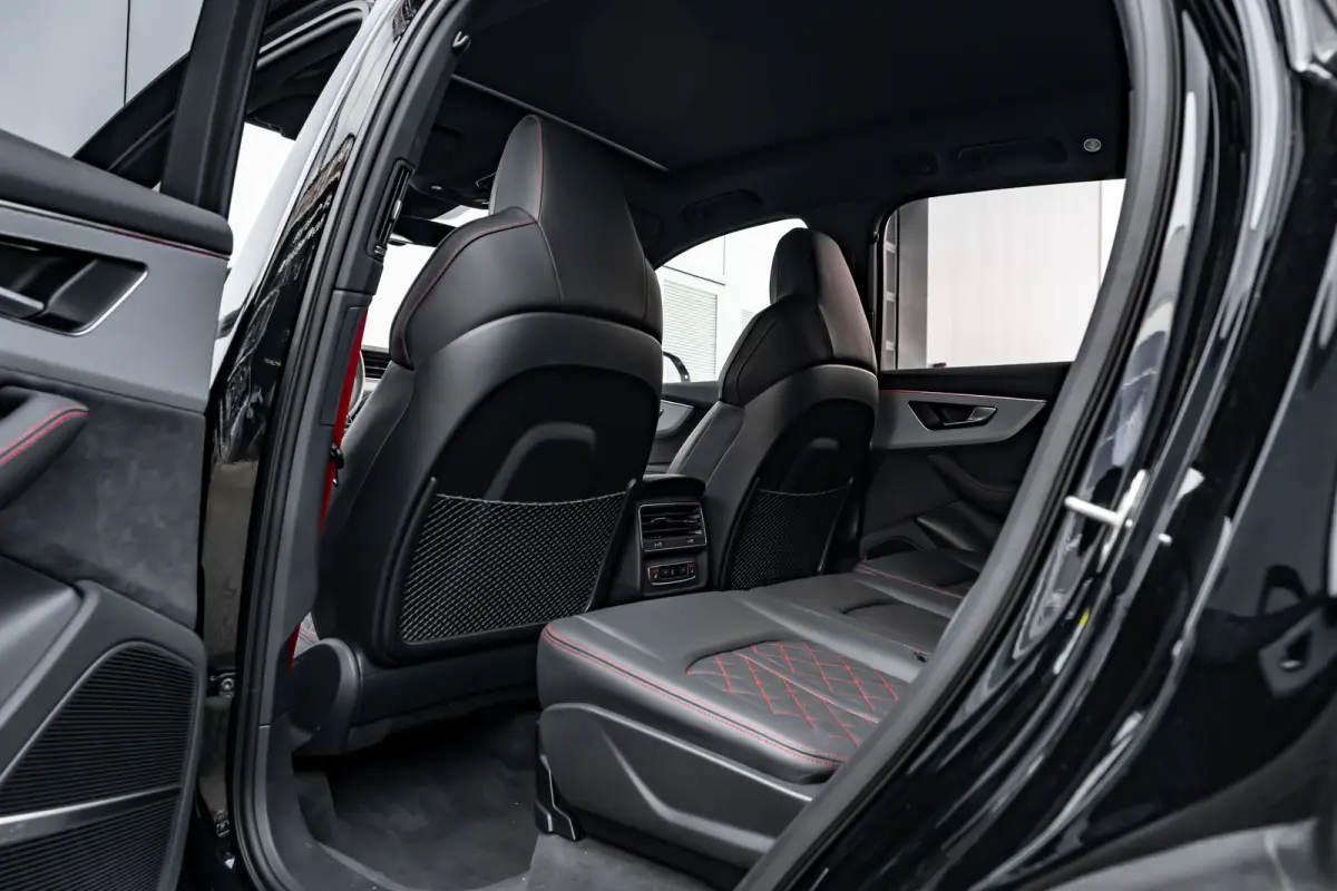 60 TFSI e quattro Pro Line S Competition 490 PK | Trekhaak | Vierwielbesturing | Super Sportstoelen | Head-up | B&O