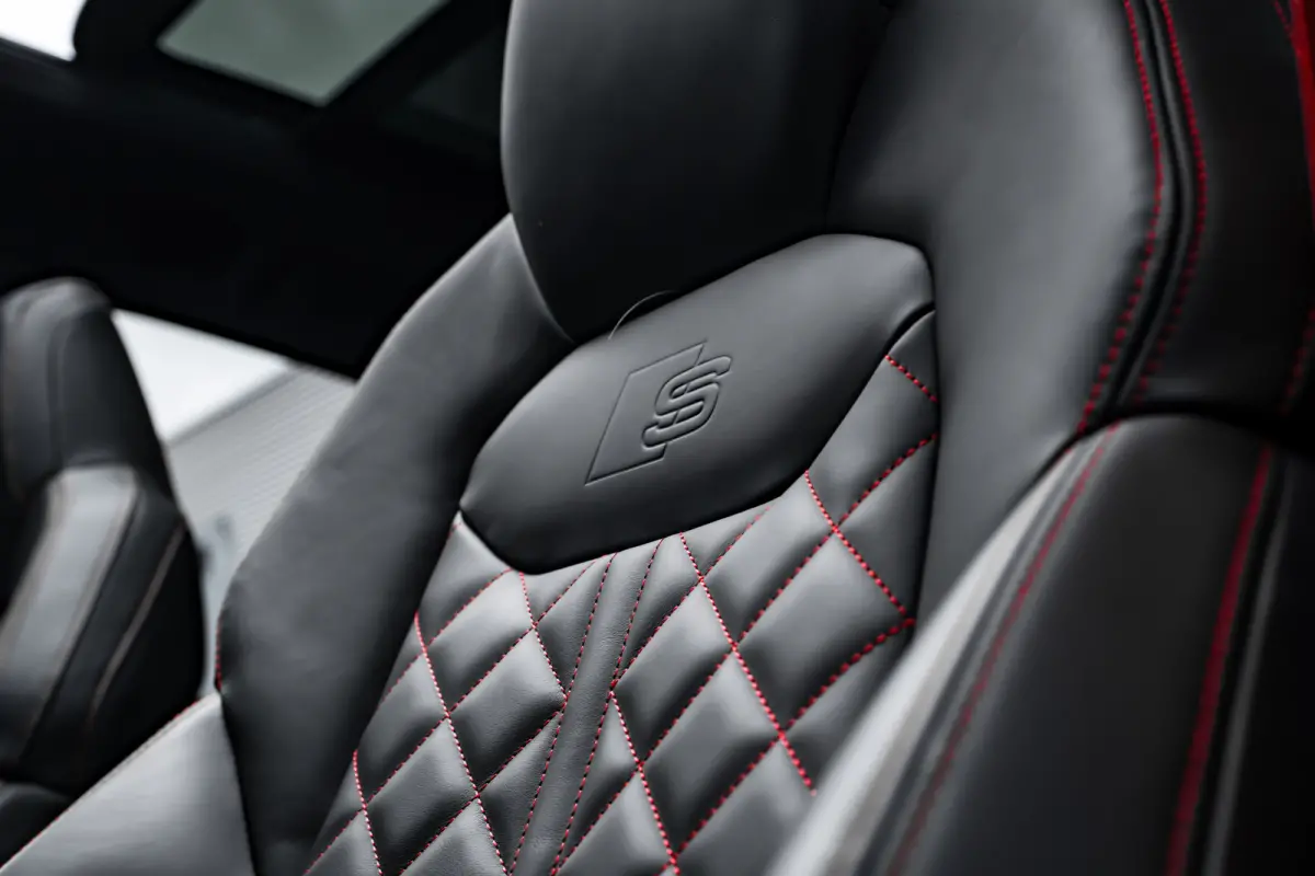 60 TFSI e quattro Pro Line S Competition 490 PK | Trekhaak | Vierwielbesturing | Super Sportstoelen | Head-up | B&O