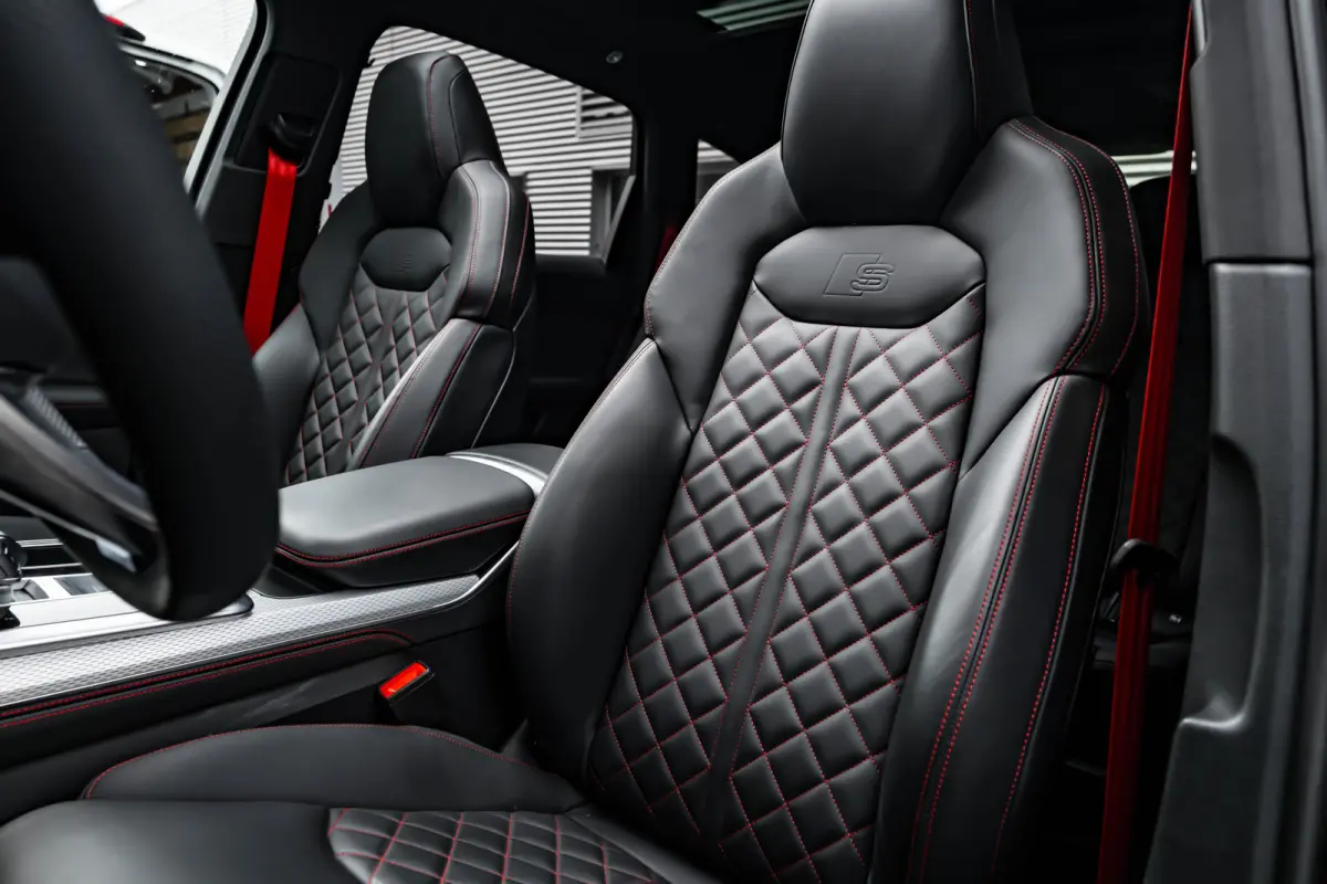 60 TFSI e quattro Pro Line S Competition 490 PK | Trekhaak | Vierwielbesturing | Super Sportstoelen | Head-up | B&O