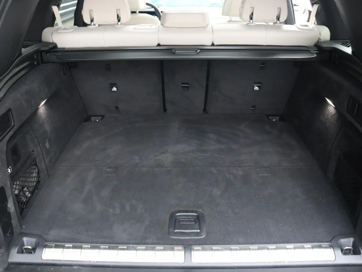 xDrive50e | M Sportpakket | Panodak | Head-Up | Driving Assistant Prof. | Massage | Stoelventilatie | Soft Close | Active Steering | SoH 100% | 20'' LMV
