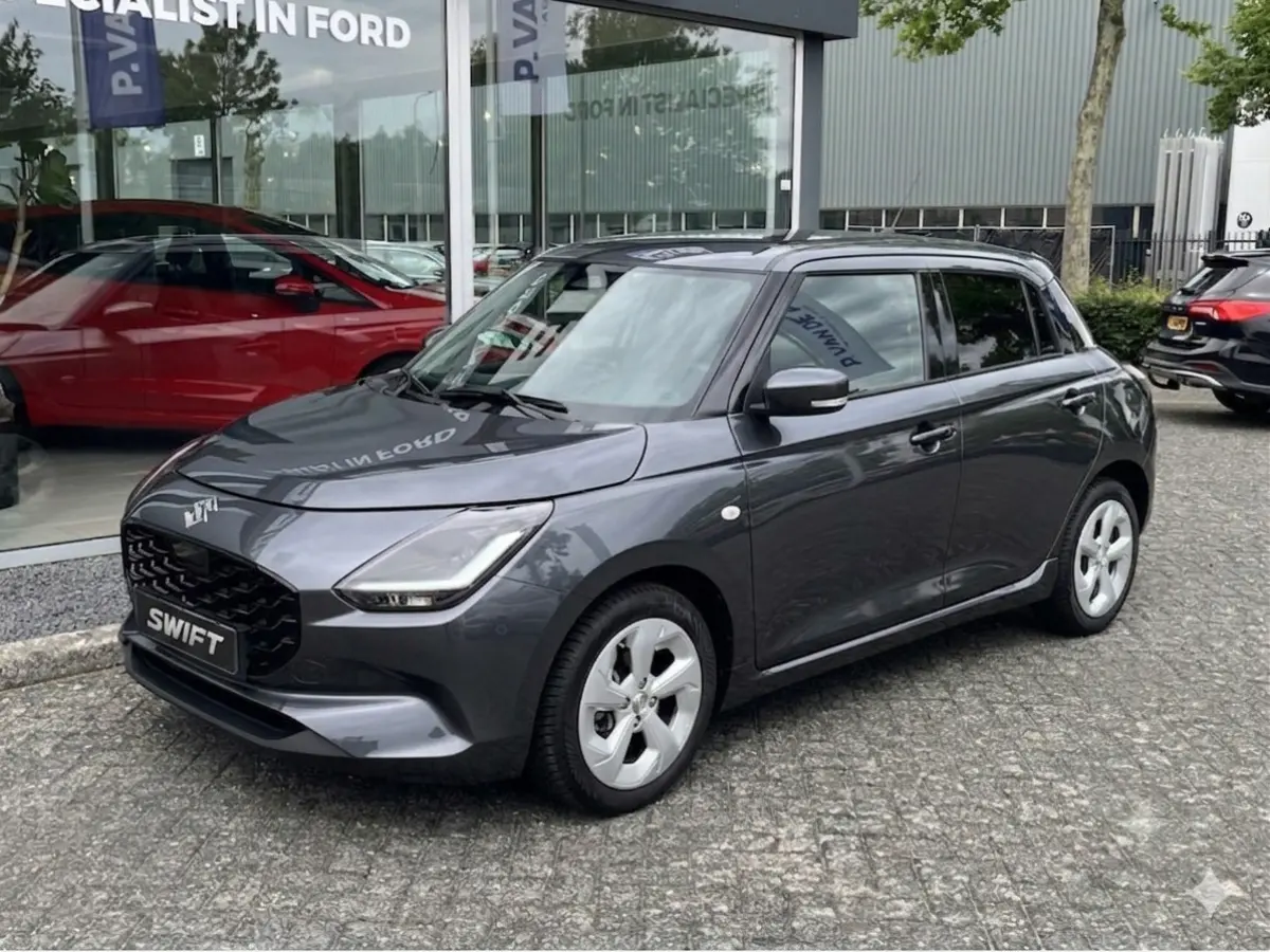 1.2 Smart Hybrid Select CVT Automaat | In meerdere kleuren uit voorraad leverbaar | Adapt. Cruise | Camera | Stoelverwarming | 16'' | Dodehoek | Carplay/Android Auto | Smart Entry |