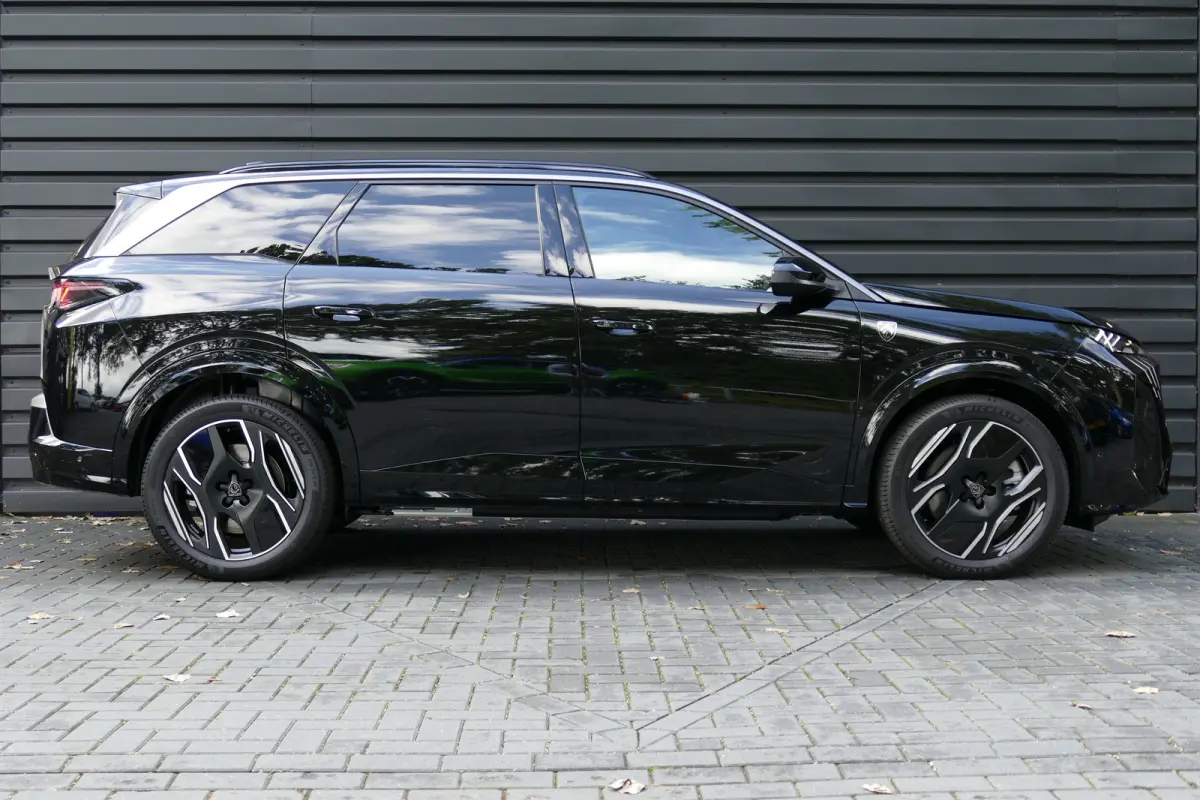 GT Exclusive - Elektrisch | Adaptieve cruise control met Stop&Go functie | LED 3D-achterlichten | Pack Safety Plus