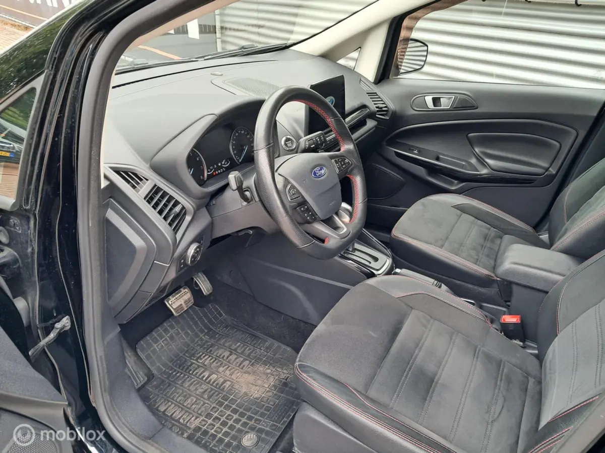 1.0 EcoBoost ST-Line Automaat!!