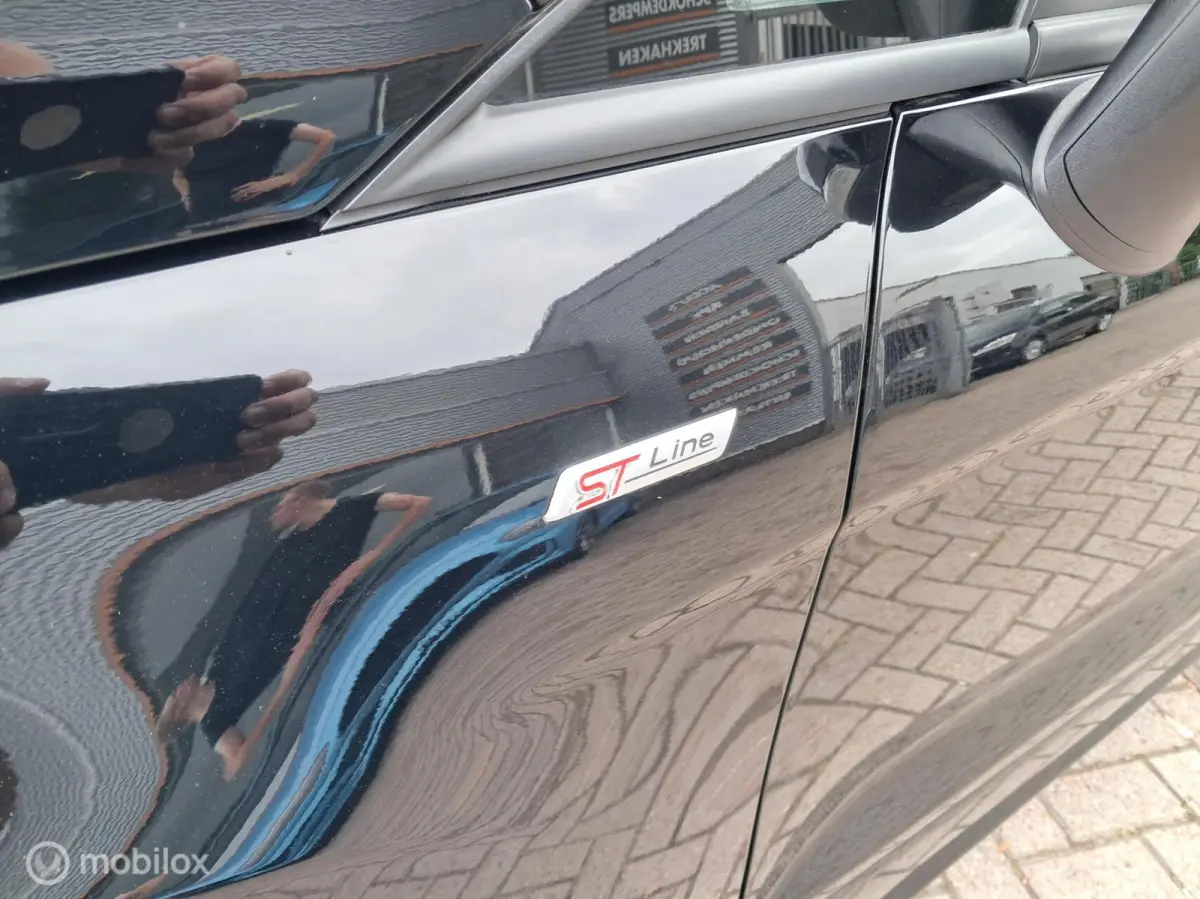 1.0 EcoBoost ST-Line Automaat!!