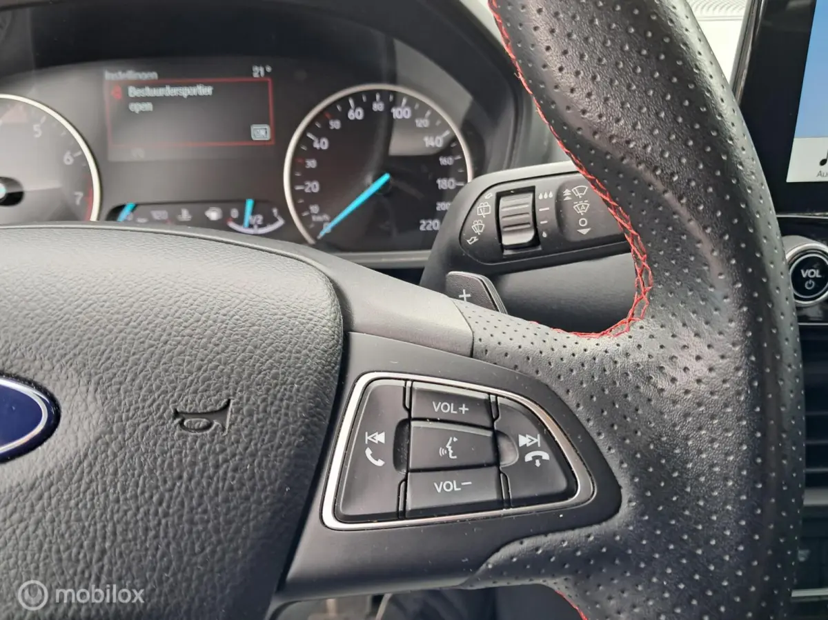 1.0 EcoBoost ST-Line Automaat!!