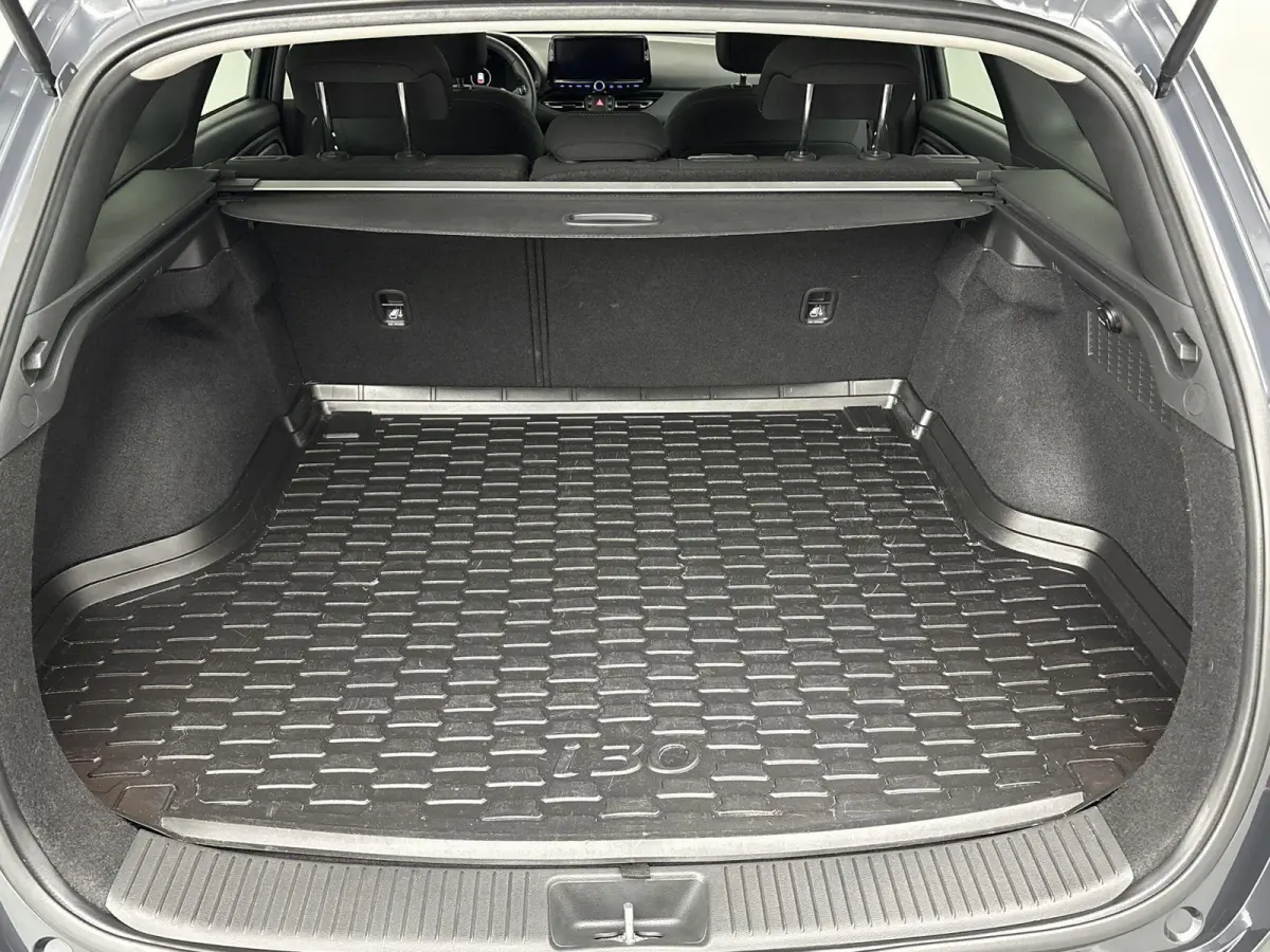 1.0 T-GDi MHEV Comfort Apple Carplay | Android Auto | Lane Assist | Cruise Control | Achteruitrijcamera | Parkeersensoren Achter | Navigatie