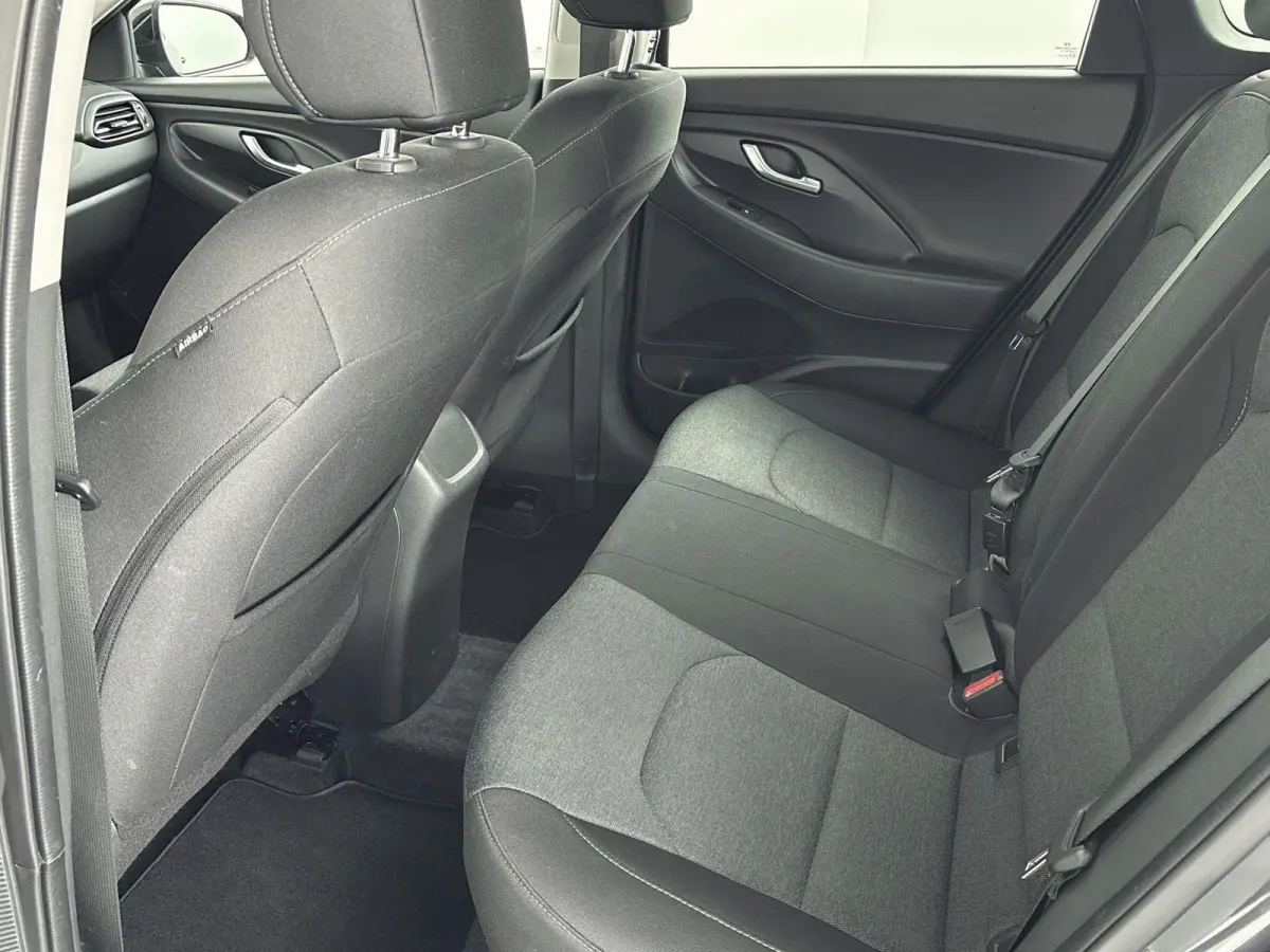 1.0 T-GDi MHEV Comfort Apple Carplay | Android Auto | Lane Assist | Cruise Control | Achteruitrijcamera | Parkeersensoren Achter | Navigatie