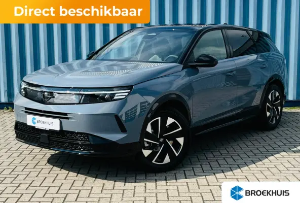 GS Afneembare trekhaak | Achteruitrijcamera | Adeptieve cruise control | Lendensteun | Standkachel | Keyless | Stoelverwarming | Apple carplay & Android auto