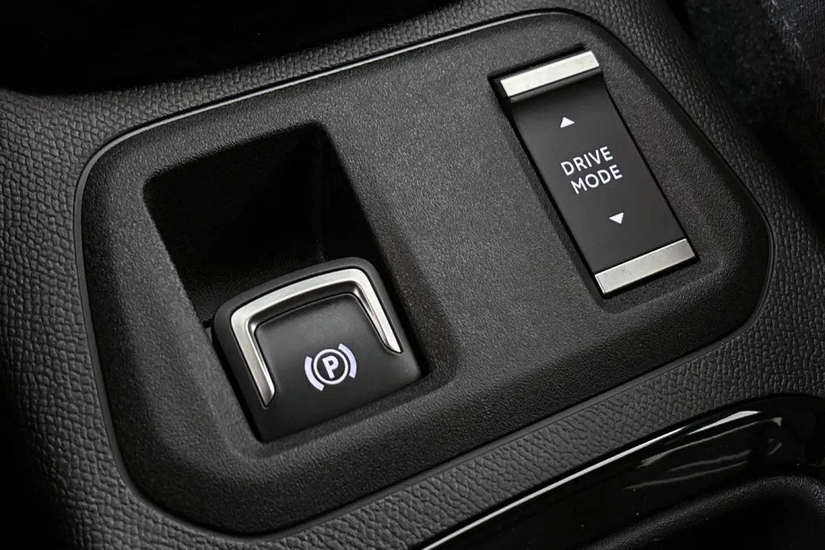 1.2 Turbo Hybrid GS Tech & Infotainment pack / 2+6 jaar garantie