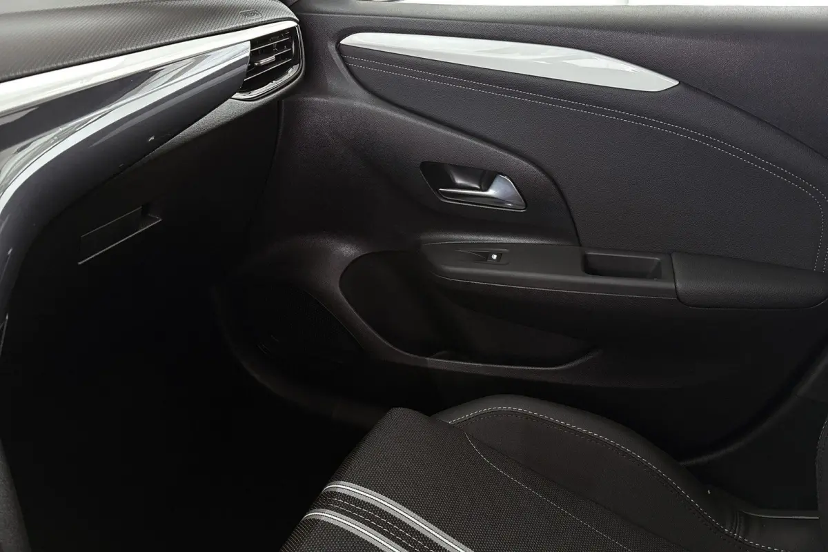 1.2 Turbo Hybrid GS Tech & Infotainment pack / 2+6 jaar garantie