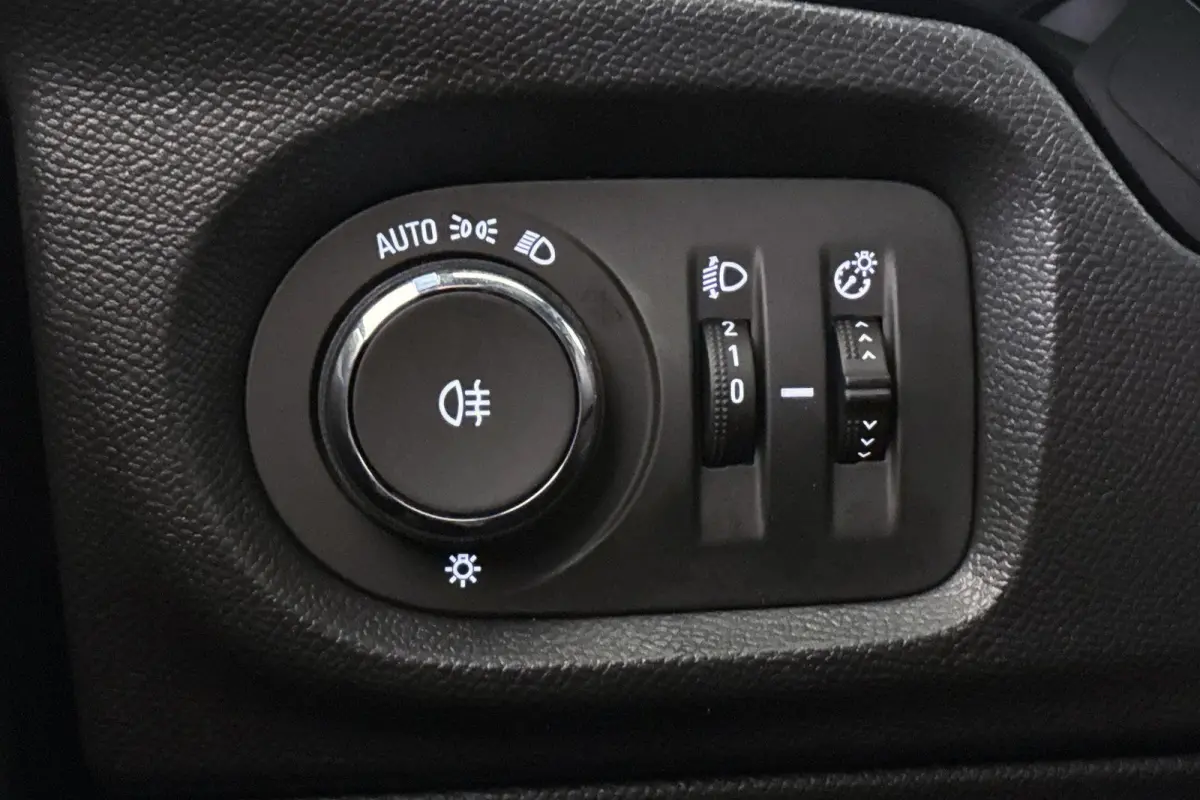 1.2 Turbo Hybrid GS Tech & Infotainment pack / 2+6 jaar garantie