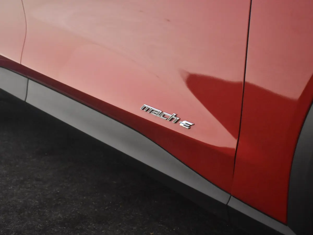 RWD 75 kWh l 1e Eigenaar l Leder l B&O Sound l SOH 95% l Keyless Entry l Verwarmd Voorruit l Camera l Elektr. Klep l