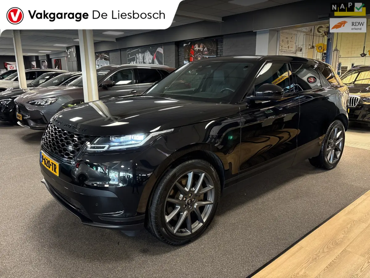 2.0 P400e SE / leer / panoramadak / navi / 360 camera / Meridian /stoel verw / black edition