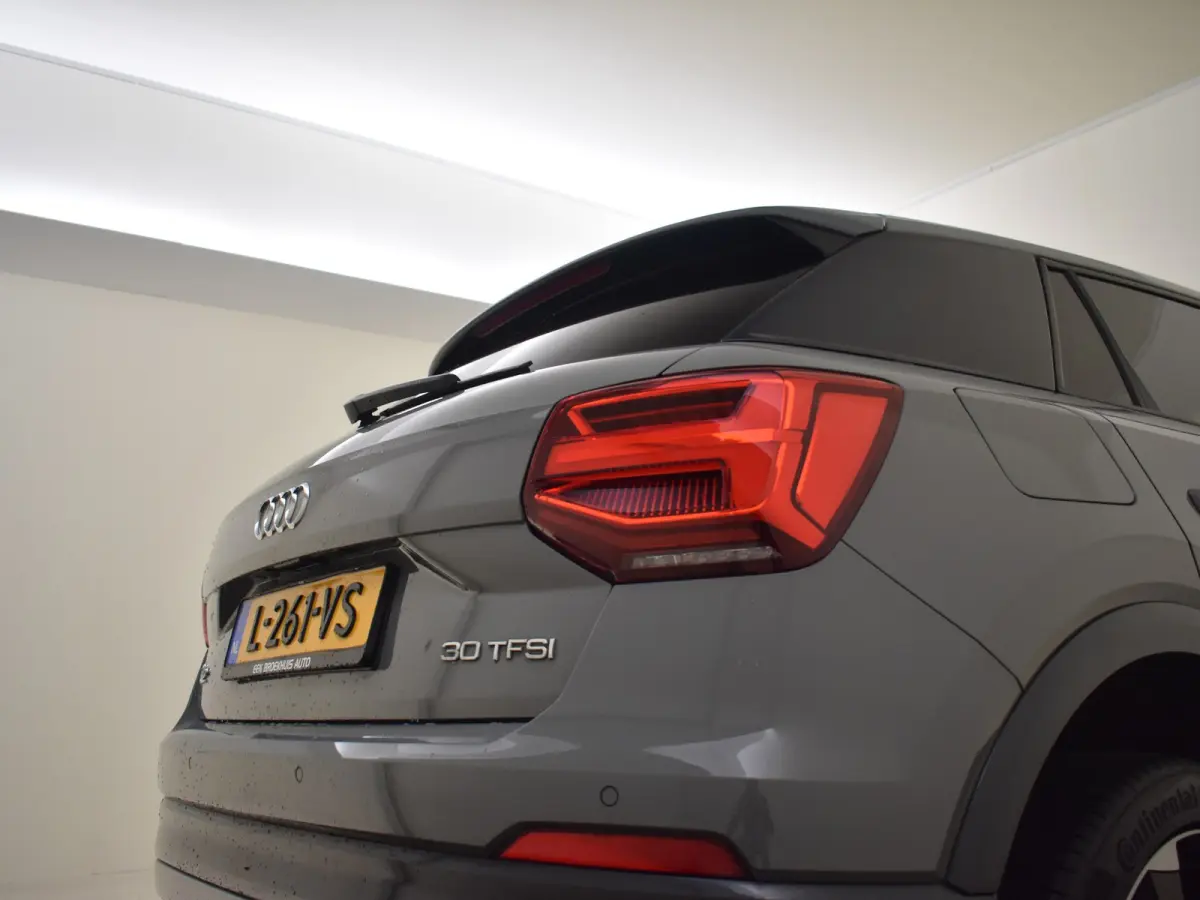 30 TFSI S Edition l Panorama Dak | Keyless entry/start | Stoelverwarming | Dodehoek detectie | Elektr achterklep |DAB | LED | Navi | 18"LMV