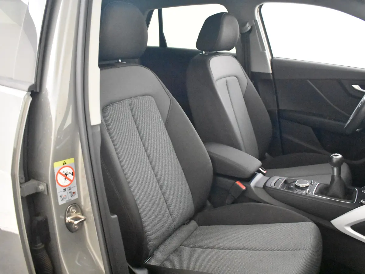 30 TFSI S Edition l Panorama Dak | Keyless entry/start | Stoelverwarming | Dodehoek detectie | Elektr achterklep |DAB | LED | Navi | 18"LMV