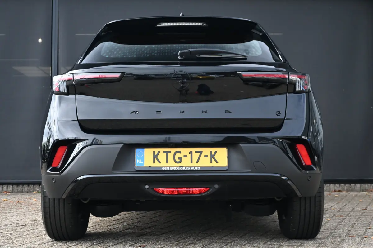 Edition 54 kWh 156pk | Navigatie | Climate Control | Dodehoekdetectie | Achteruitrijcamera | Draadloos Apple Carplay & Android Auto | !!