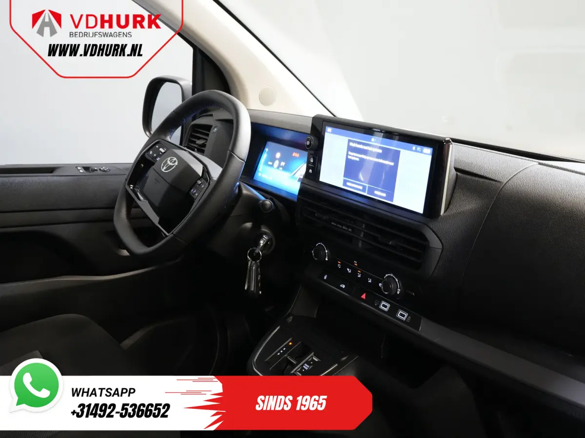 Worker L3 75 kWh 350 km WLTP Adapt.Cruise/ Stuurverw./ Snellader/ Carplay/ Camera/ PDC/ Airco