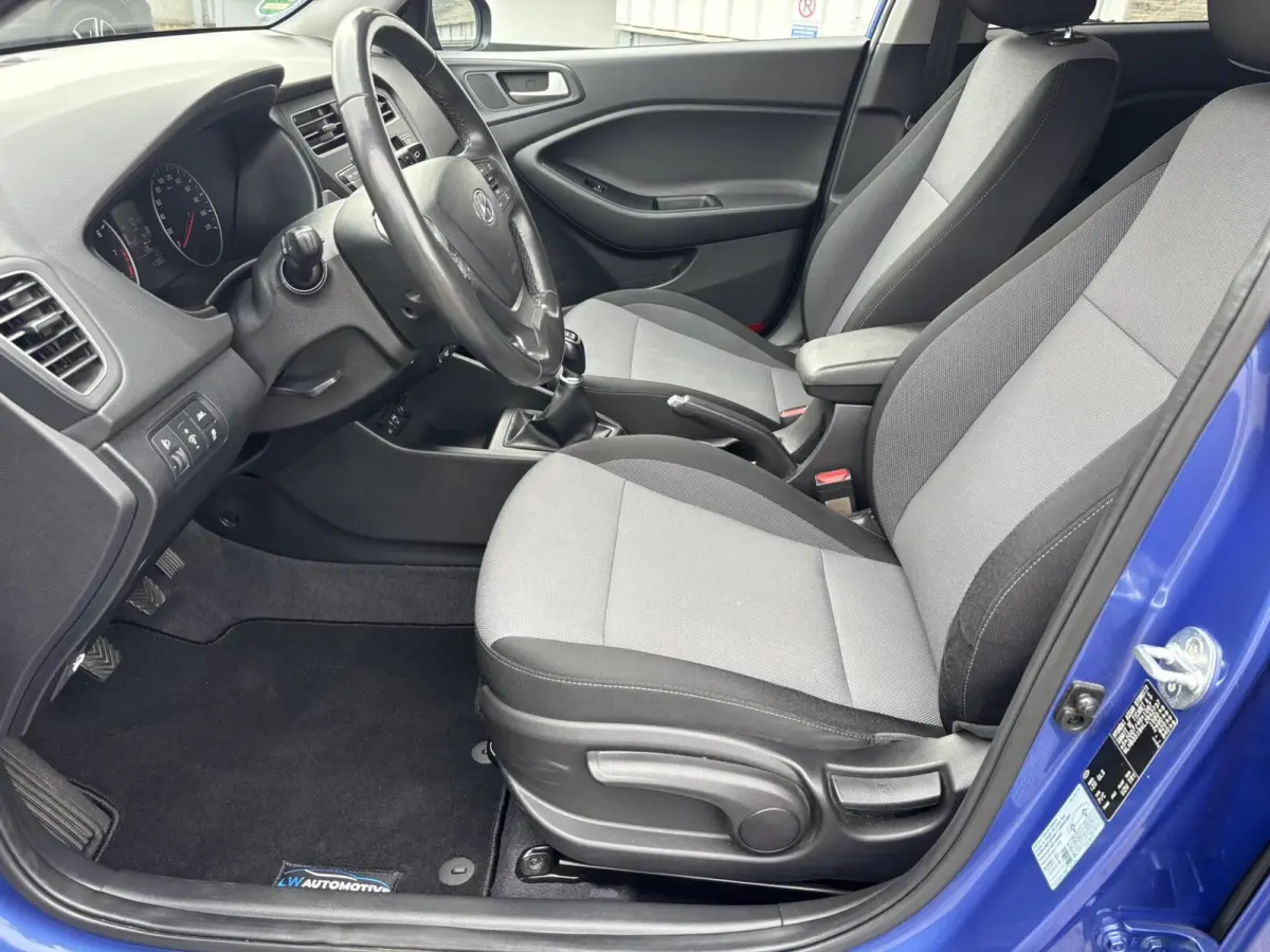1.2 HP 84pk Comfort | Carplay | Camera | 16 inch | Stoel+stuurverwarming