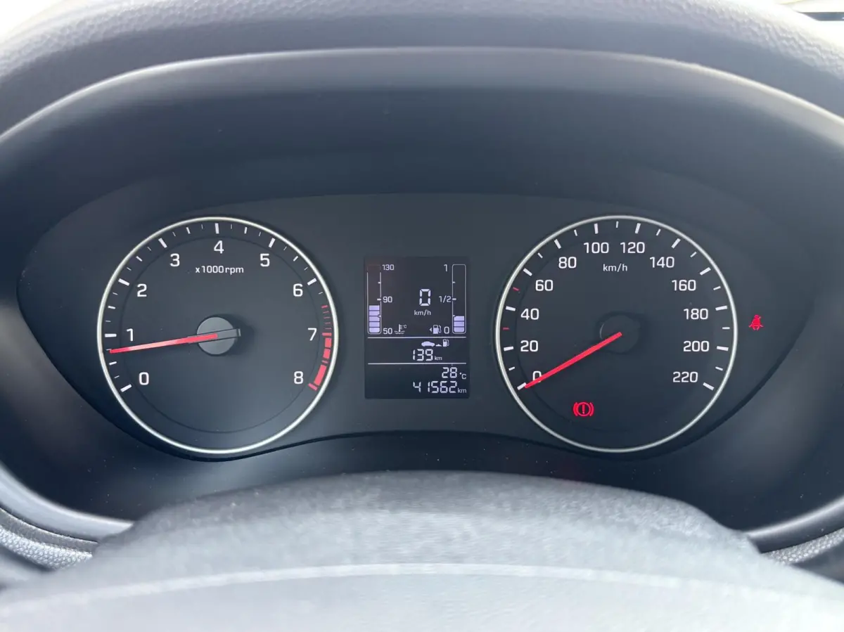 1.2 HP 84pk Comfort | Carplay | Camera | 16 inch | Stoel+stuurverwarming