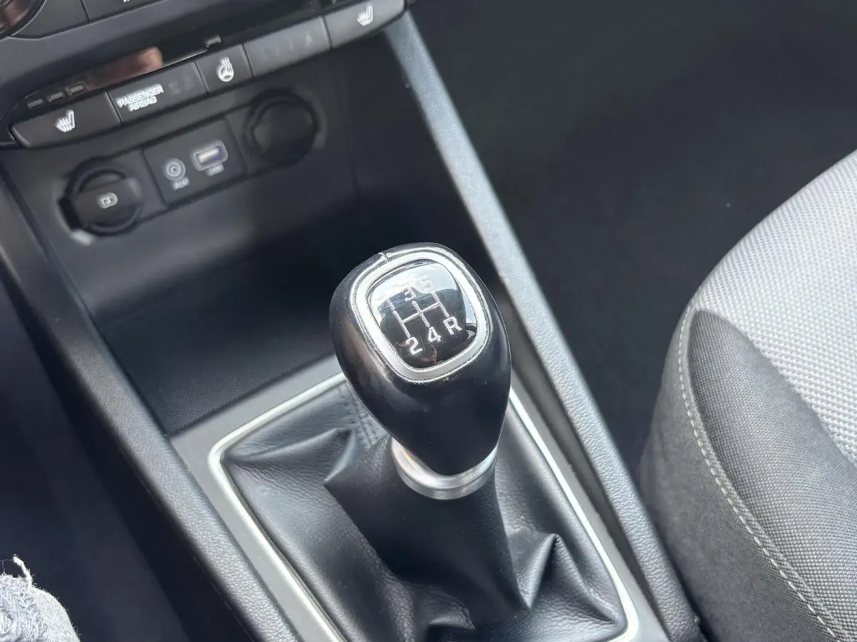 1.2 HP 84pk Comfort | Carplay | Camera | 16 inch | Stoel+stuurverwarming