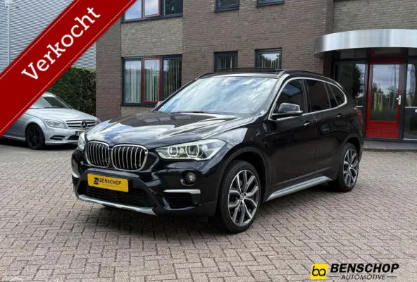 xDrive20i Xline Panodak Navi Carplay Memory Leer Camera Harman Kardon Trekhaak