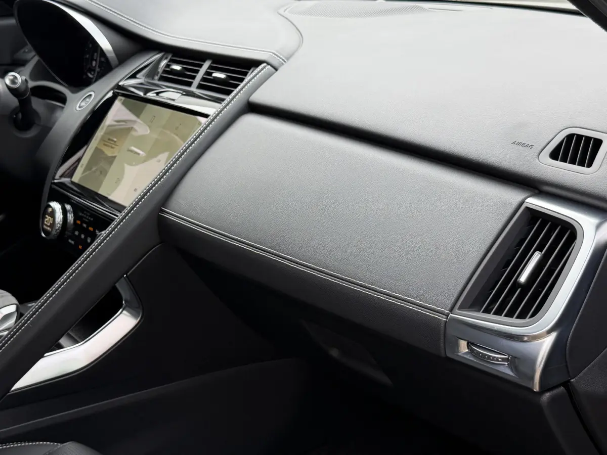 1.5 P300e AWD R-Dynamic HSE | Leder/Carplay/3D-Camera/Memory/Meridian