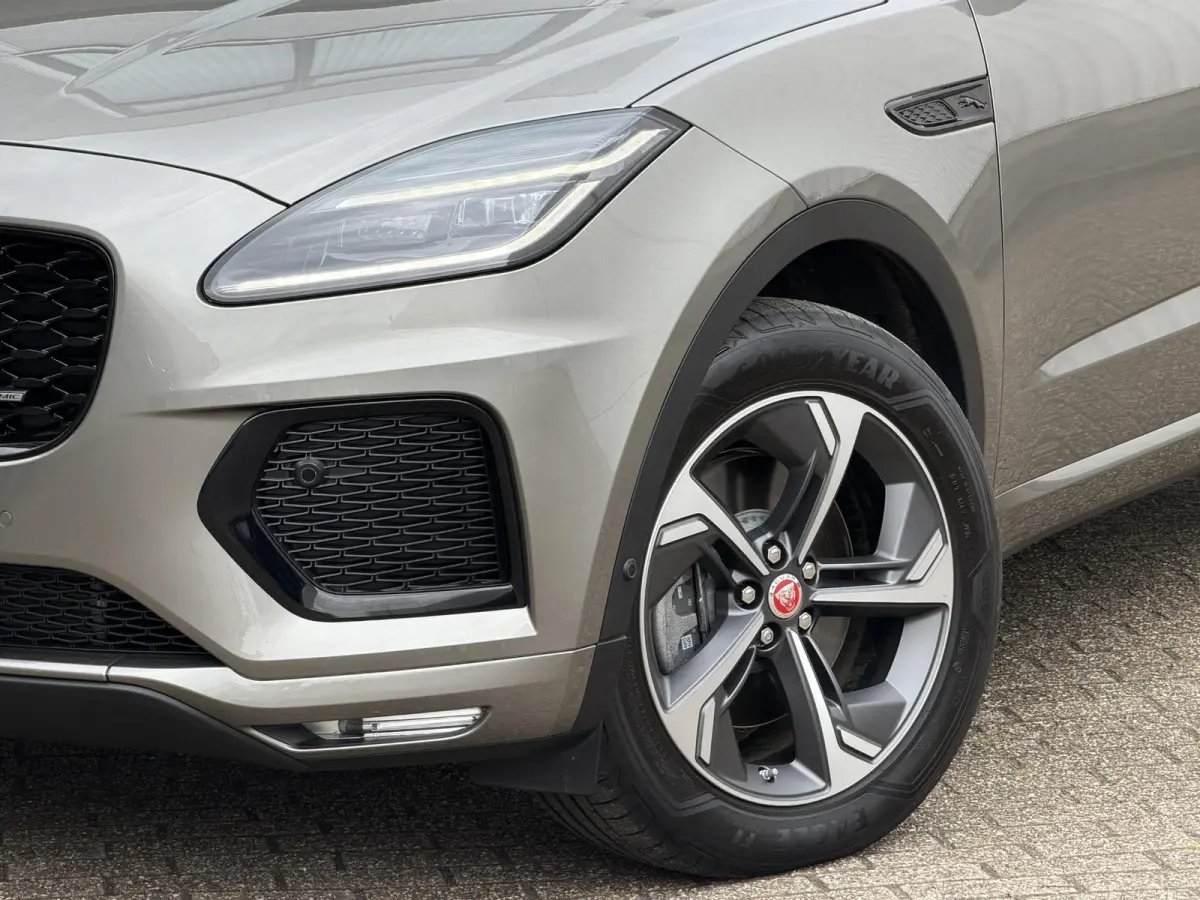 1.5 P300e AWD R-Dynamic HSE | Leder/Carplay/3D-Camera/Memory/Meridian